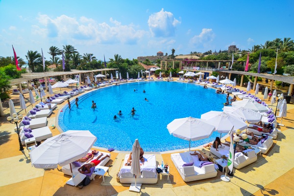 Edde Sands On Sunday